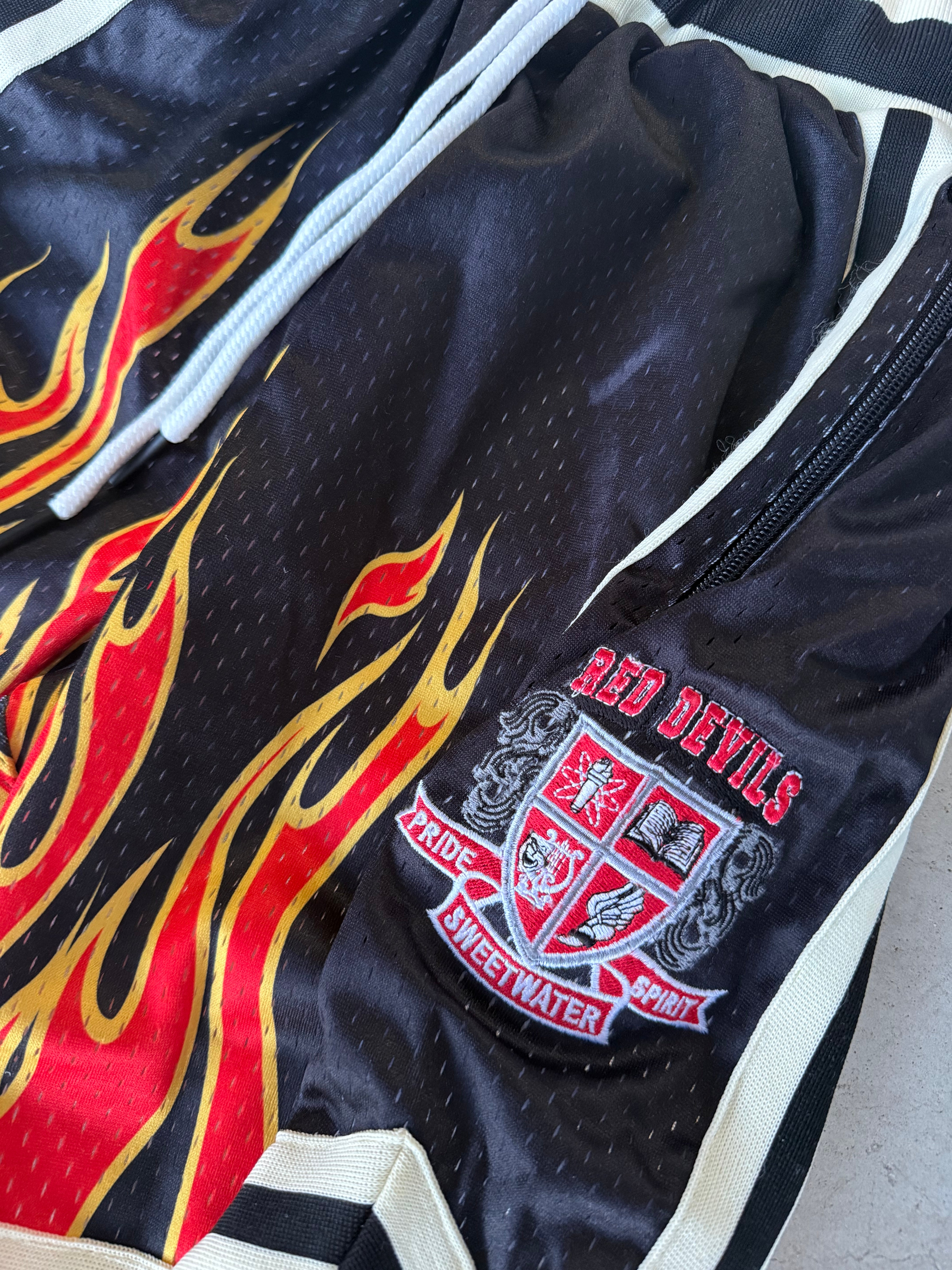 SUHI4EVER Mesh Shorts